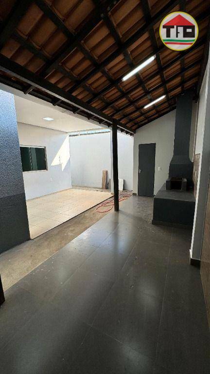 Casa à venda com 4 quartos, 250M2 - Foto 13