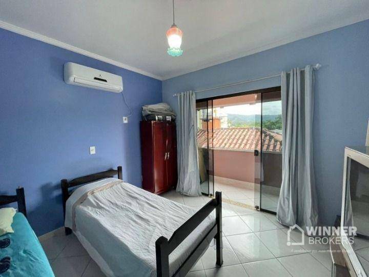 Sobrado à venda com 5 quartos, 225m² - Foto 22