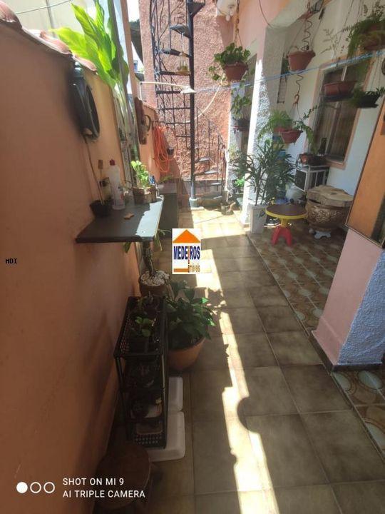 Casa à venda com 4 quartos, 200m² - Foto 22