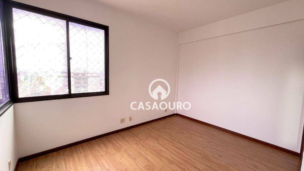 Apartamento à venda com 4 quartos, 120m² - Foto 19