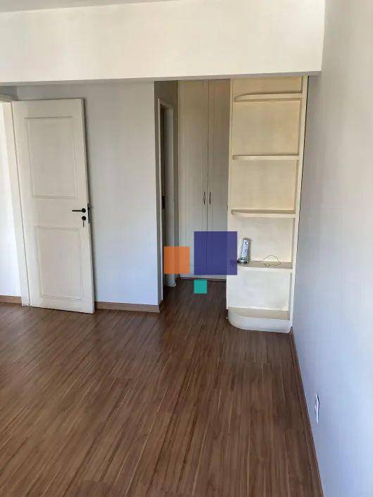 Apartamento à venda com 2 quartos, 78m² - Foto 10