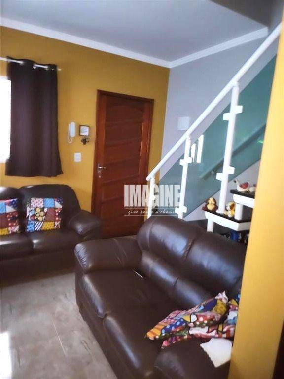 Sobrado à venda com 2 quartos, 54m² - Foto 2