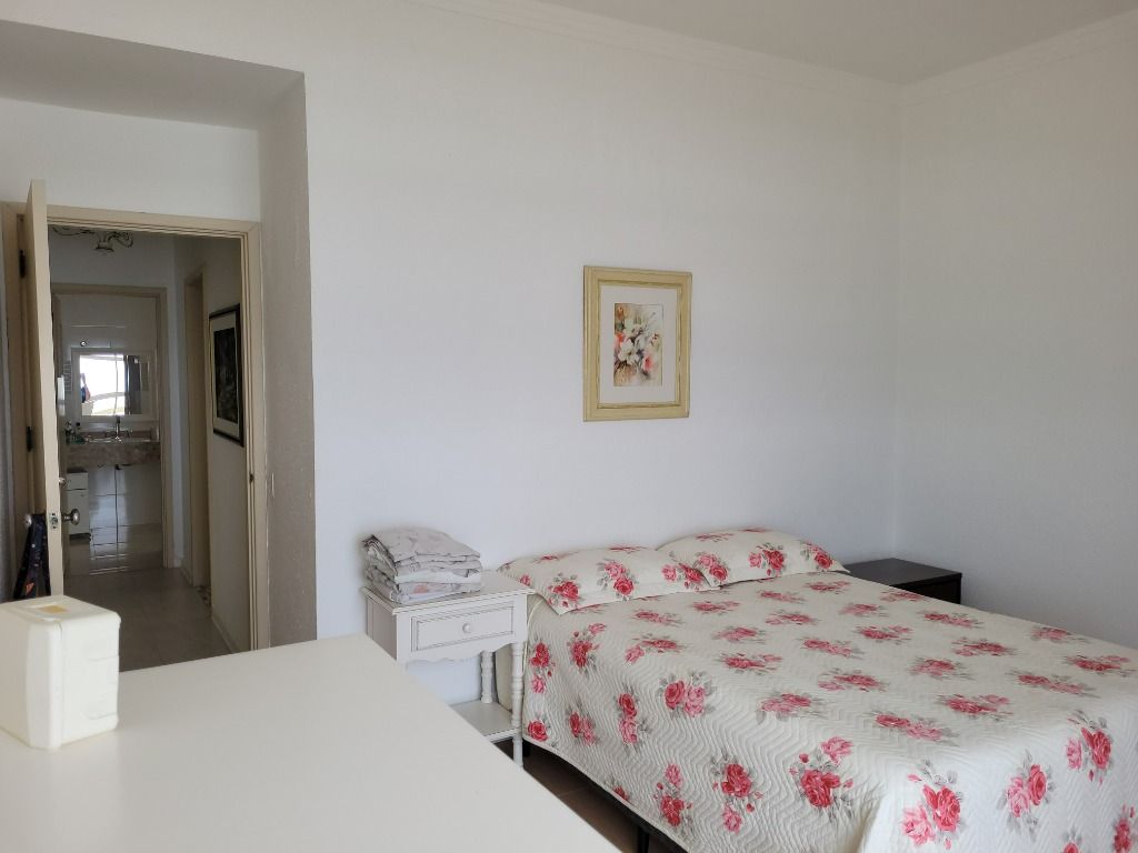 Apartamento à venda com 3 quartos, 170m² - Foto 7