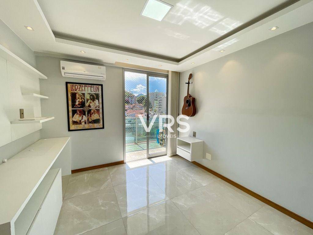 Apartamento à venda com 2 quartos, 80m² - Foto 18