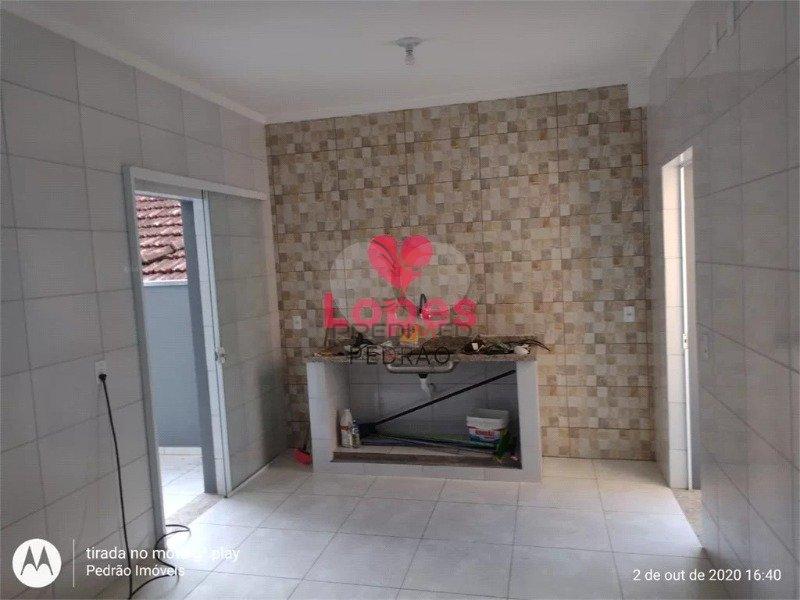 Casa à venda com 3 quartos, 329m² - Foto 11