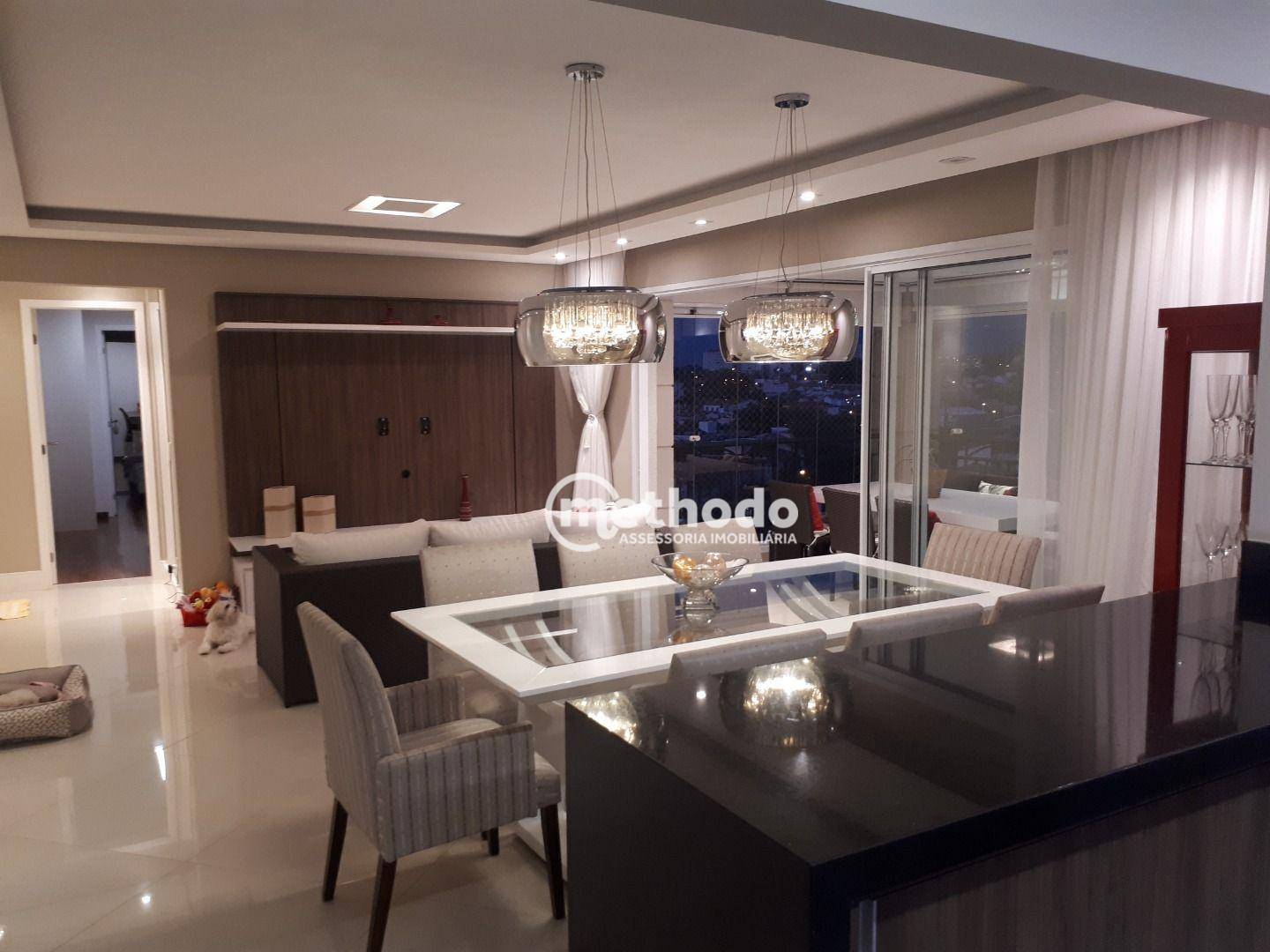 Apartamento à venda com 3 quartos, 138m² - Foto 4