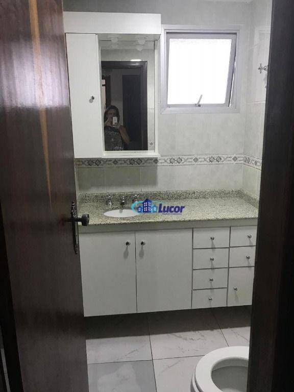 Apartamento à venda com 3 quartos, 76m² - Foto 13