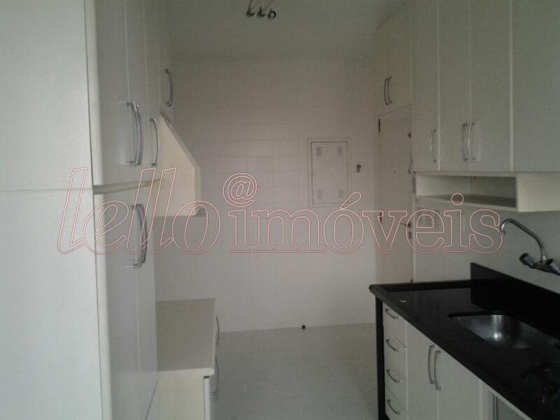 Apartamento para alugar com 2 quartos, 197m² - Foto 9