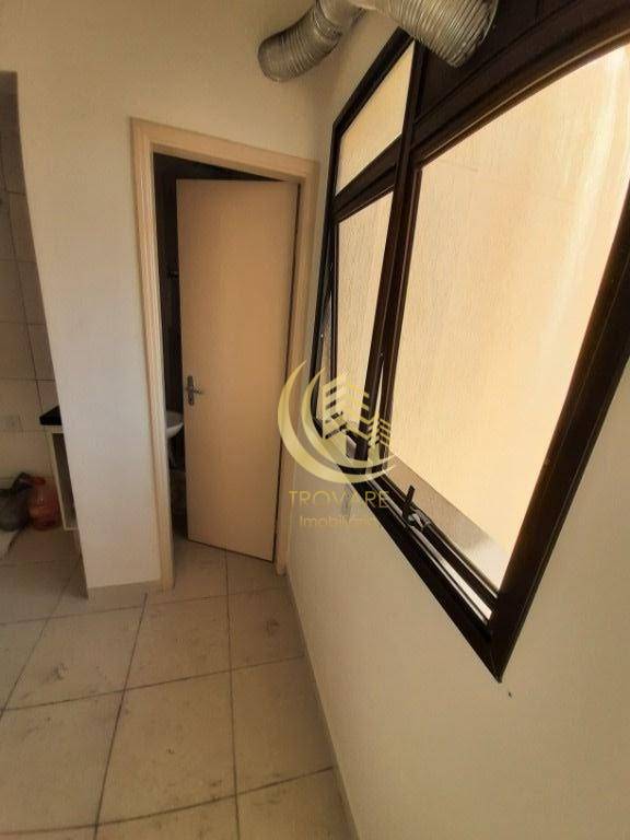 Apartamento à venda com 3 quartos, 94m² - Foto 11