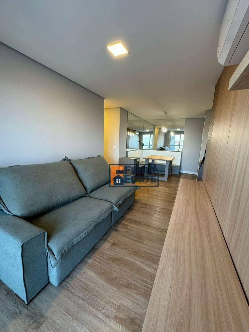 Apartamento à venda com 3 quartos, 80m² - Foto 1