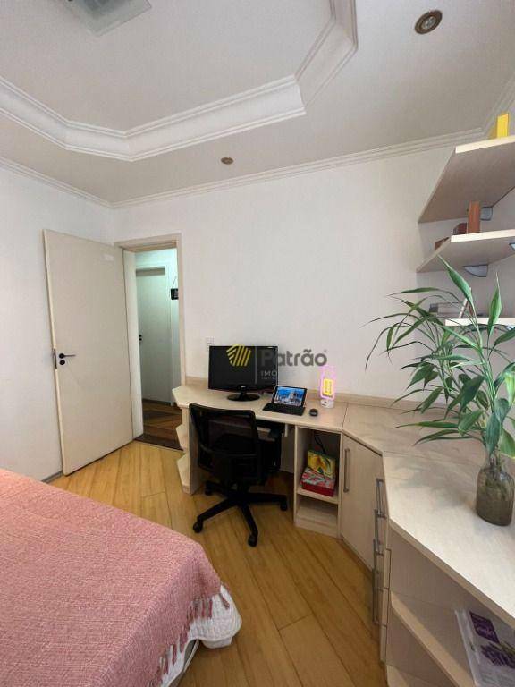 Apartamento à venda com 3 quartos, 132m² - Foto 18