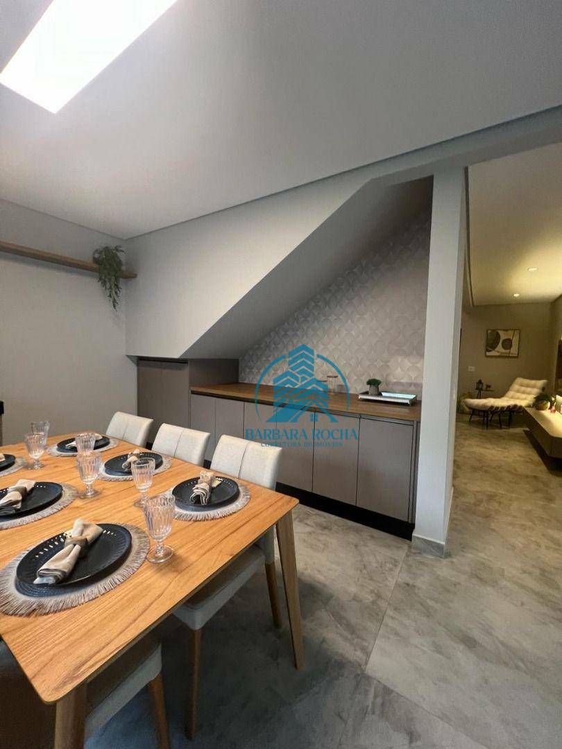 Casa à venda e aluguel com 3 quartos, 174m² - Foto 12