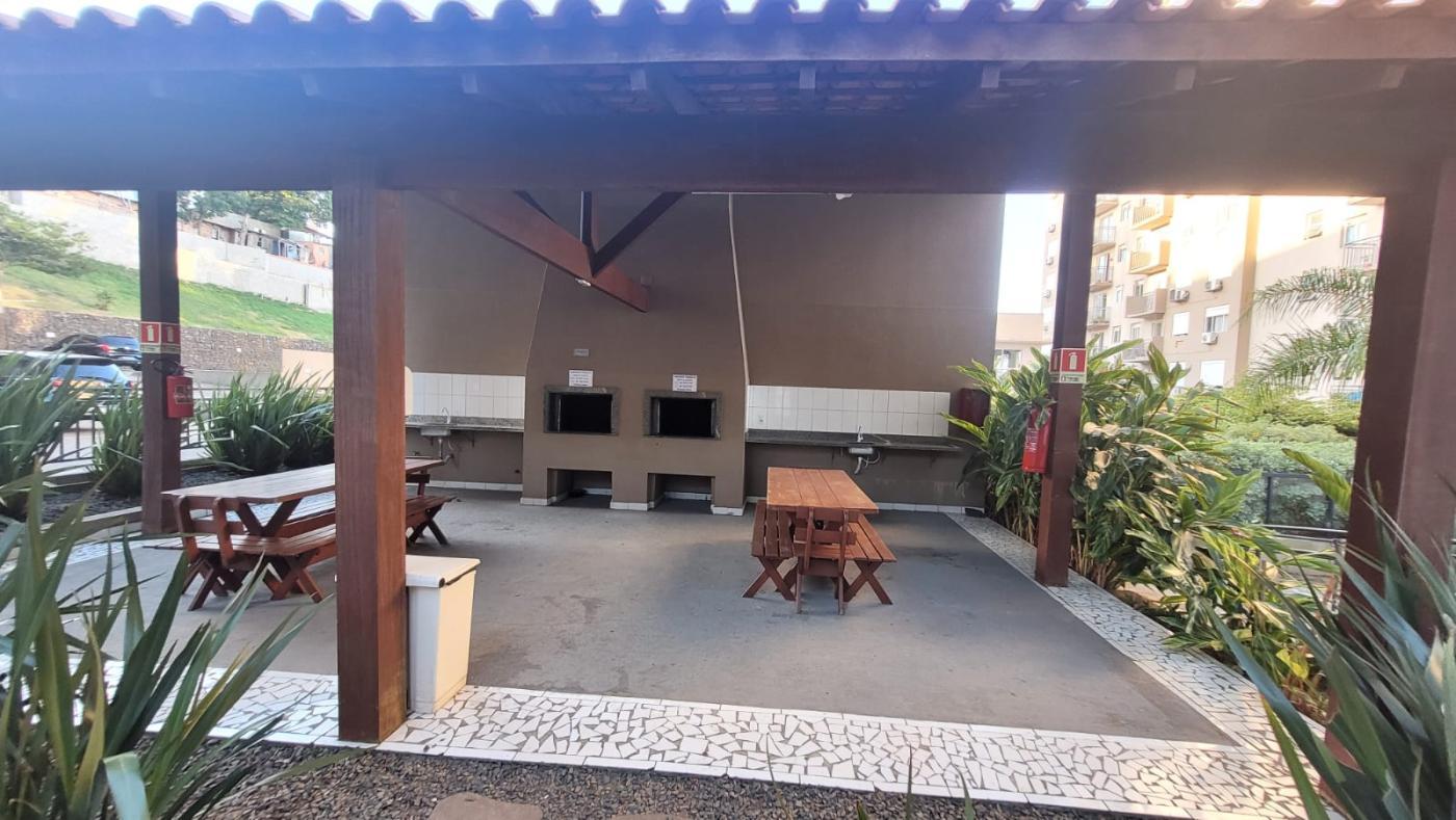 Apartamento à venda com 3 quartos, 67m² - Foto 2