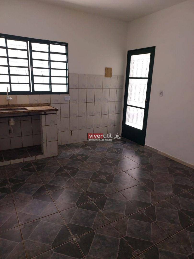 Casa para alugar com 1 quarto, 58m² - Foto 5