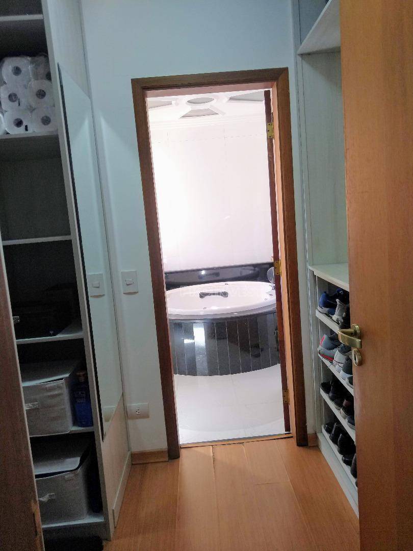 Casa à venda e aluguel com 4 quartos, 450m² - Foto 20