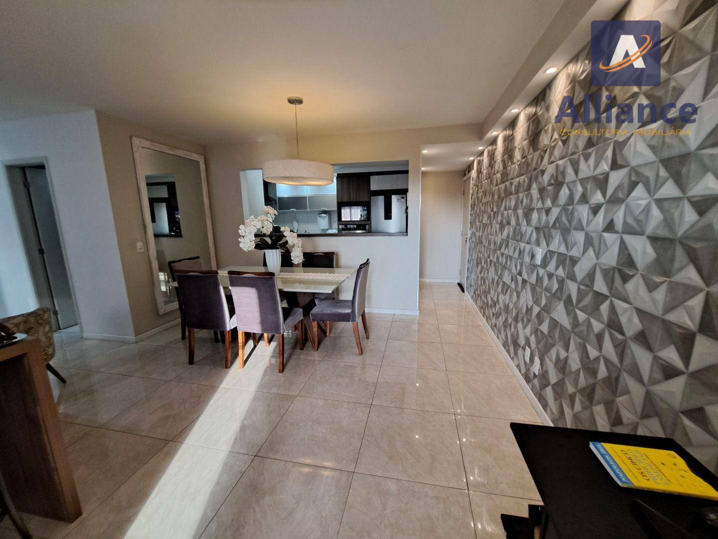 Apartamento à venda com 3 quartos, 110m² - Foto 7