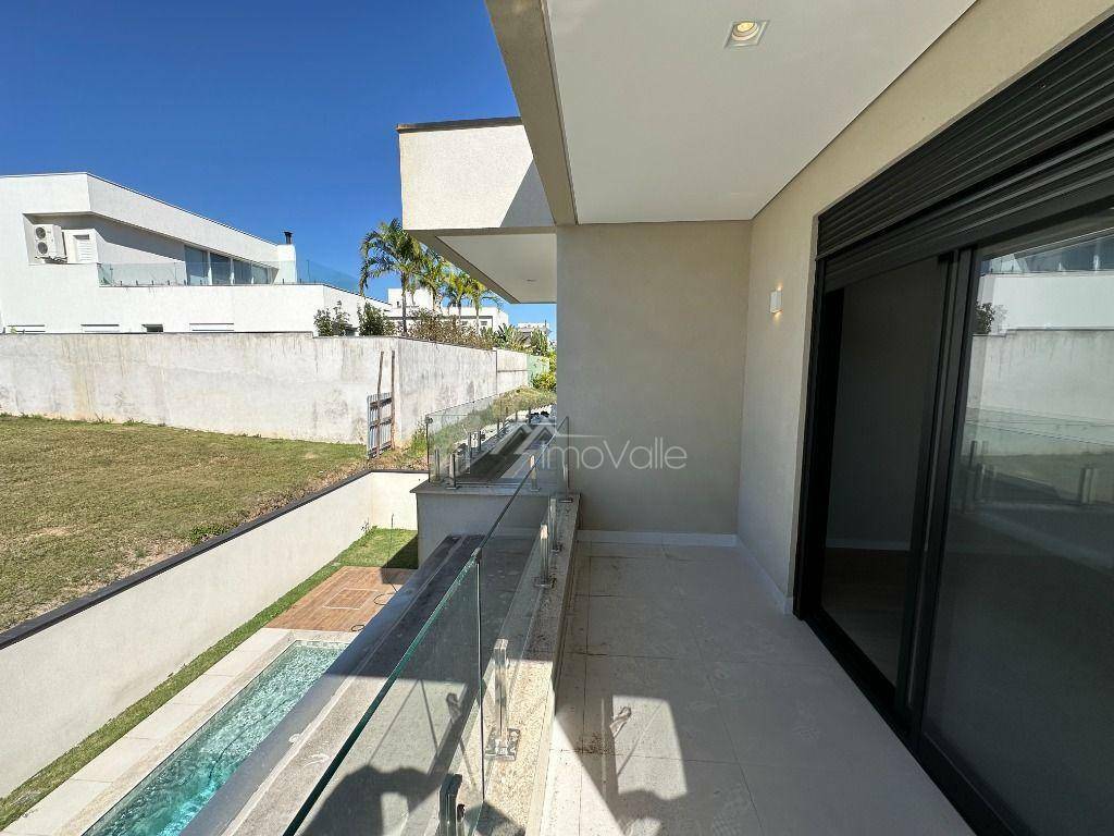 Casa de Condomínio à venda com 4 quartos, 370m² - Foto 22