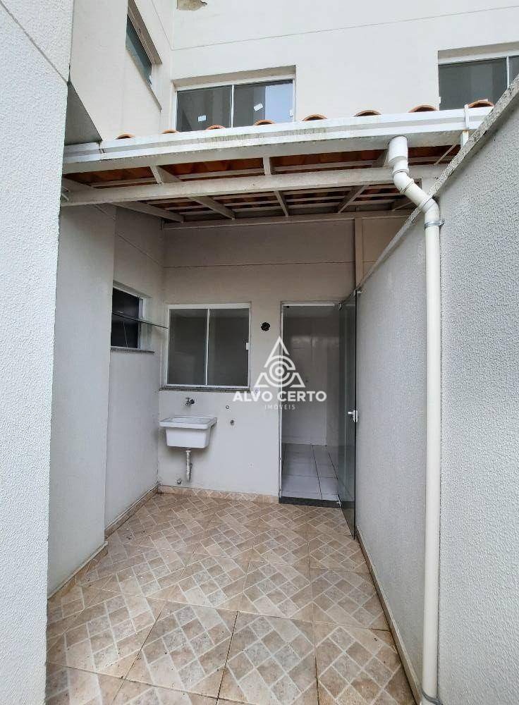 Apartamento à venda com 2 quartos, 77m² - Foto 29