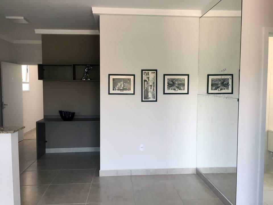 Apartamento à venda com 2 quartos, 55m² - Foto 1