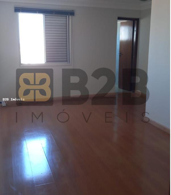 Apartamento à venda com 3 quartos, 190m² - Foto 9