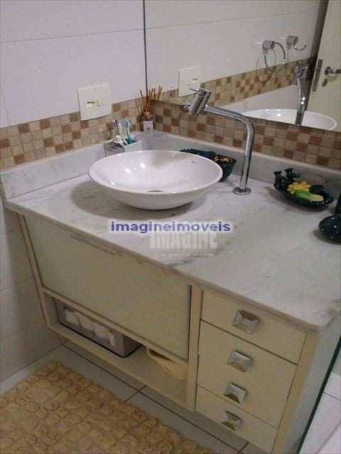 Apartamento à venda com 2 quartos, 58m² - Foto 13