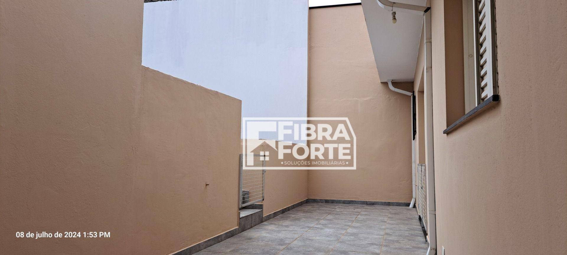 Casa para alugar com 3 quartos, 220m² - Foto 9