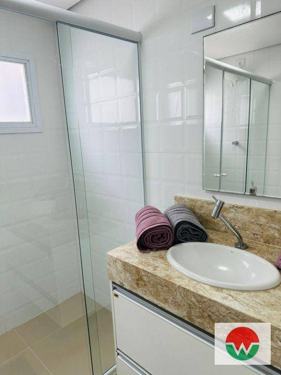 Apartamento à venda com 3 quartos, 140m² - Foto 8