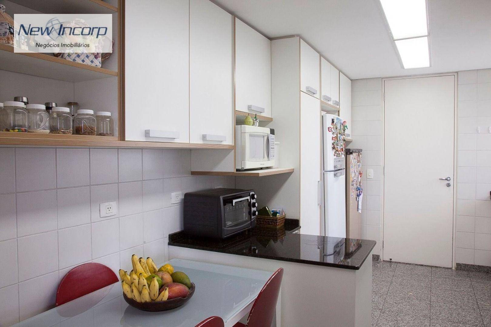 Apartamento à venda com 4 quartos, 210m² - Foto 9