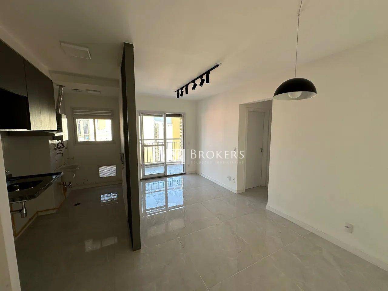 Apartamento à venda com 2 quartos, 57m² - Foto 1