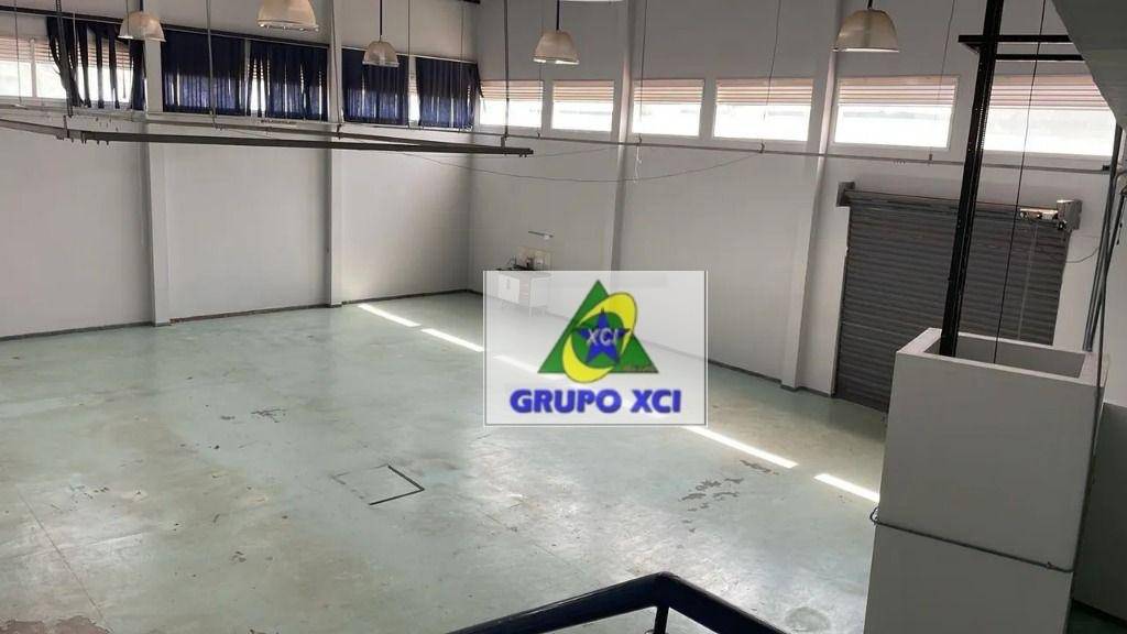 Depósito-Galpão-Armazém para alugar, 705m² - Foto 2