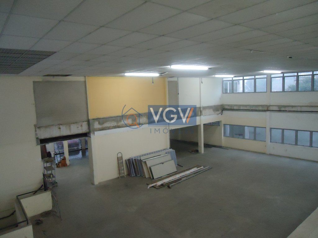 Depósito-Galpão-Armazém para alugar, 2800m² - Foto 1