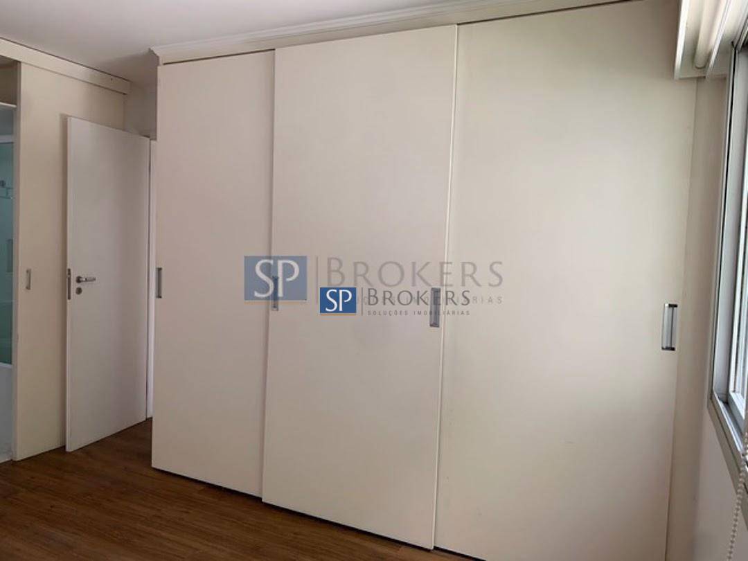 Apartamento à venda com 3 quartos, 150m² - Foto 17