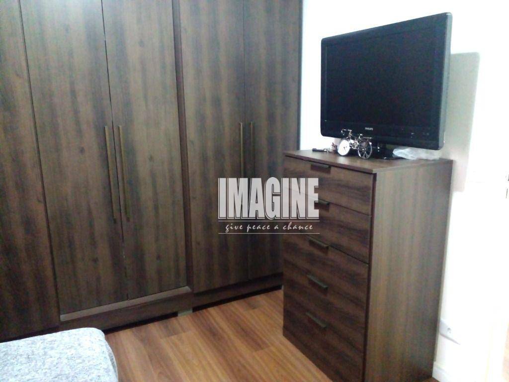 Apartamento à venda com 3 quartos, 75m² - Foto 20