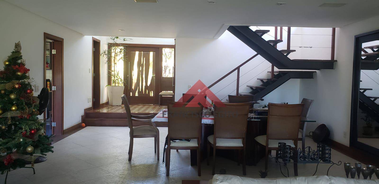Casa à venda com 3 quartos, 400m² - Foto 3