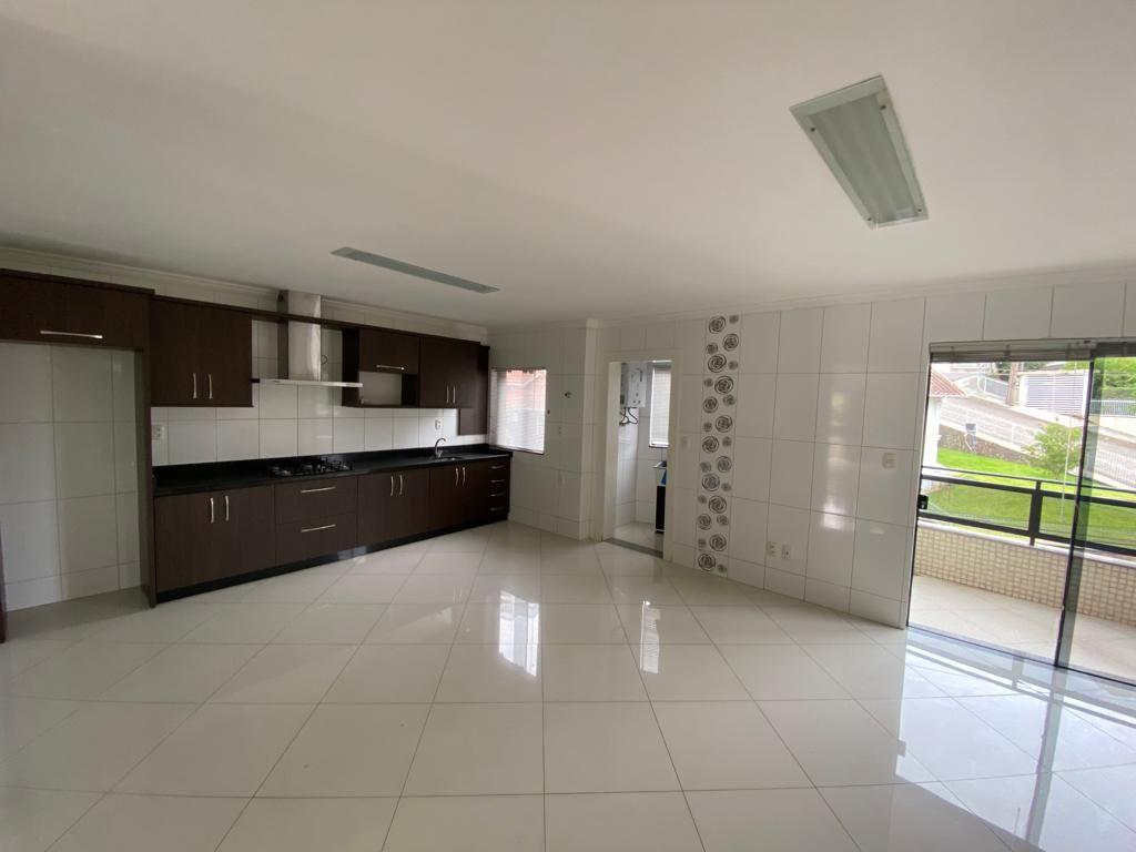 Apartamento à venda com 3 quartos, 211m² - Foto 16