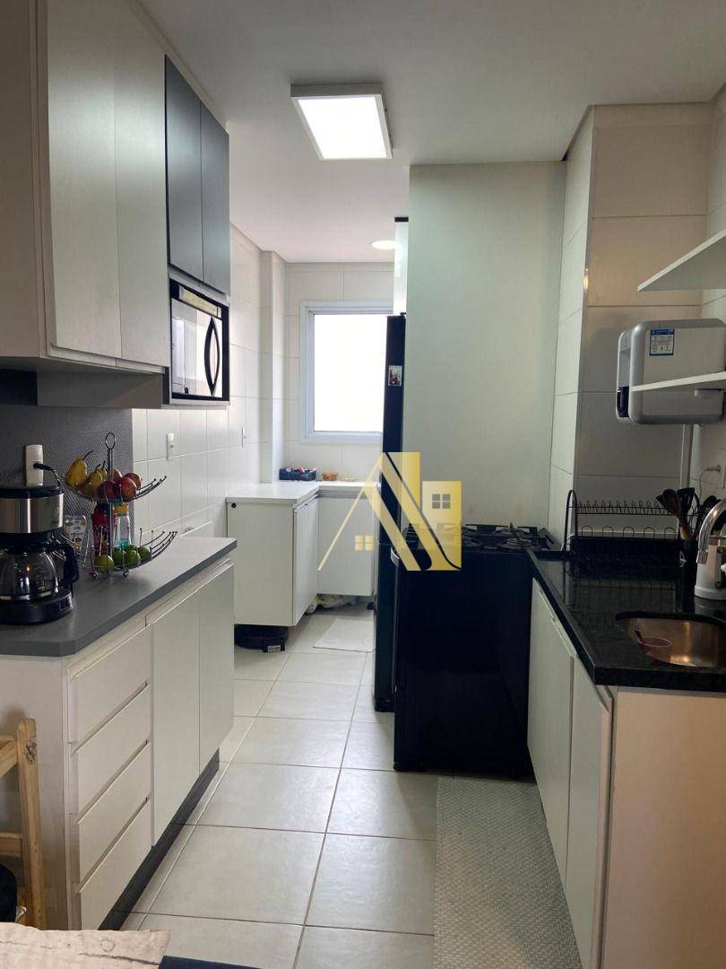 Apartamento à venda com 2 quartos, 56m² - Foto 12