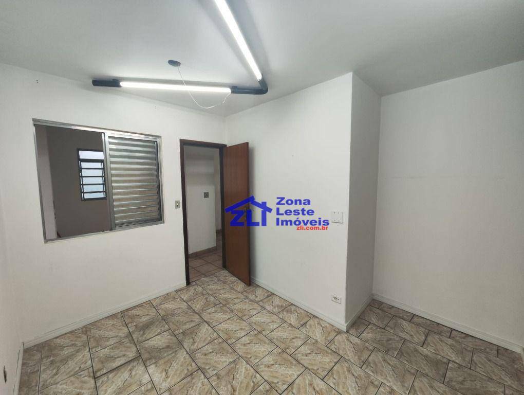 Casa para alugar com 3 quartos, 100m² - Foto 14