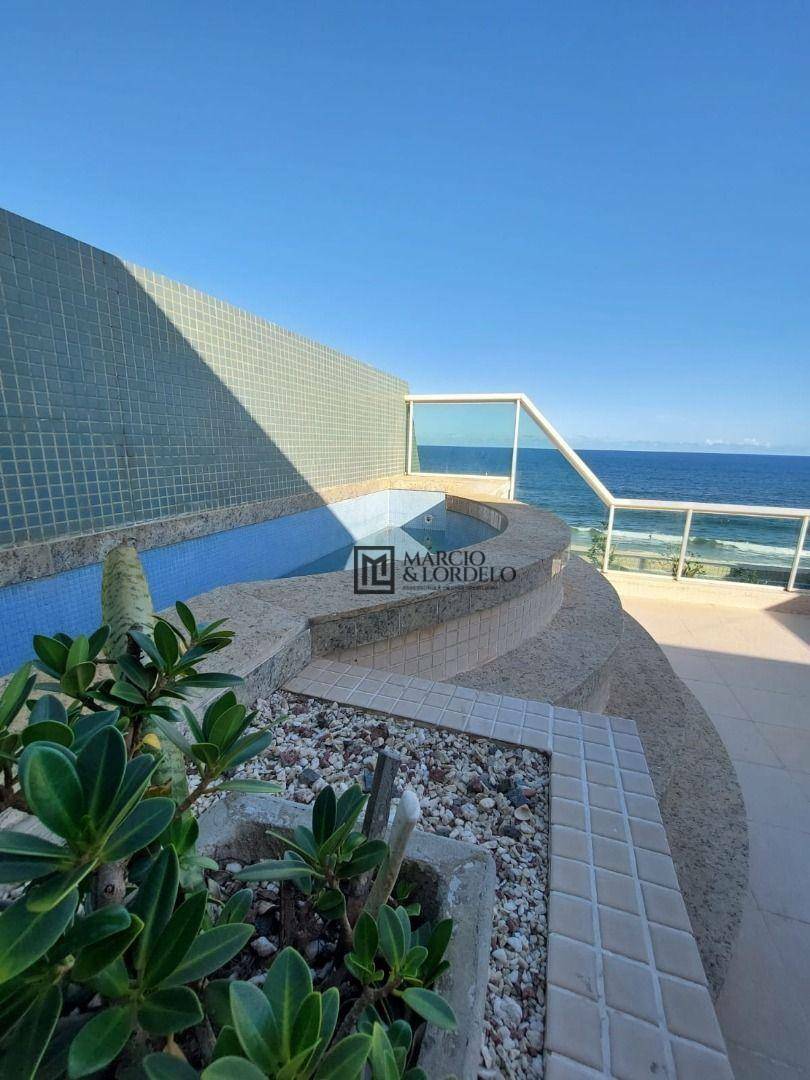 Cobertura, 3 quartos, 210 m² - Foto 4