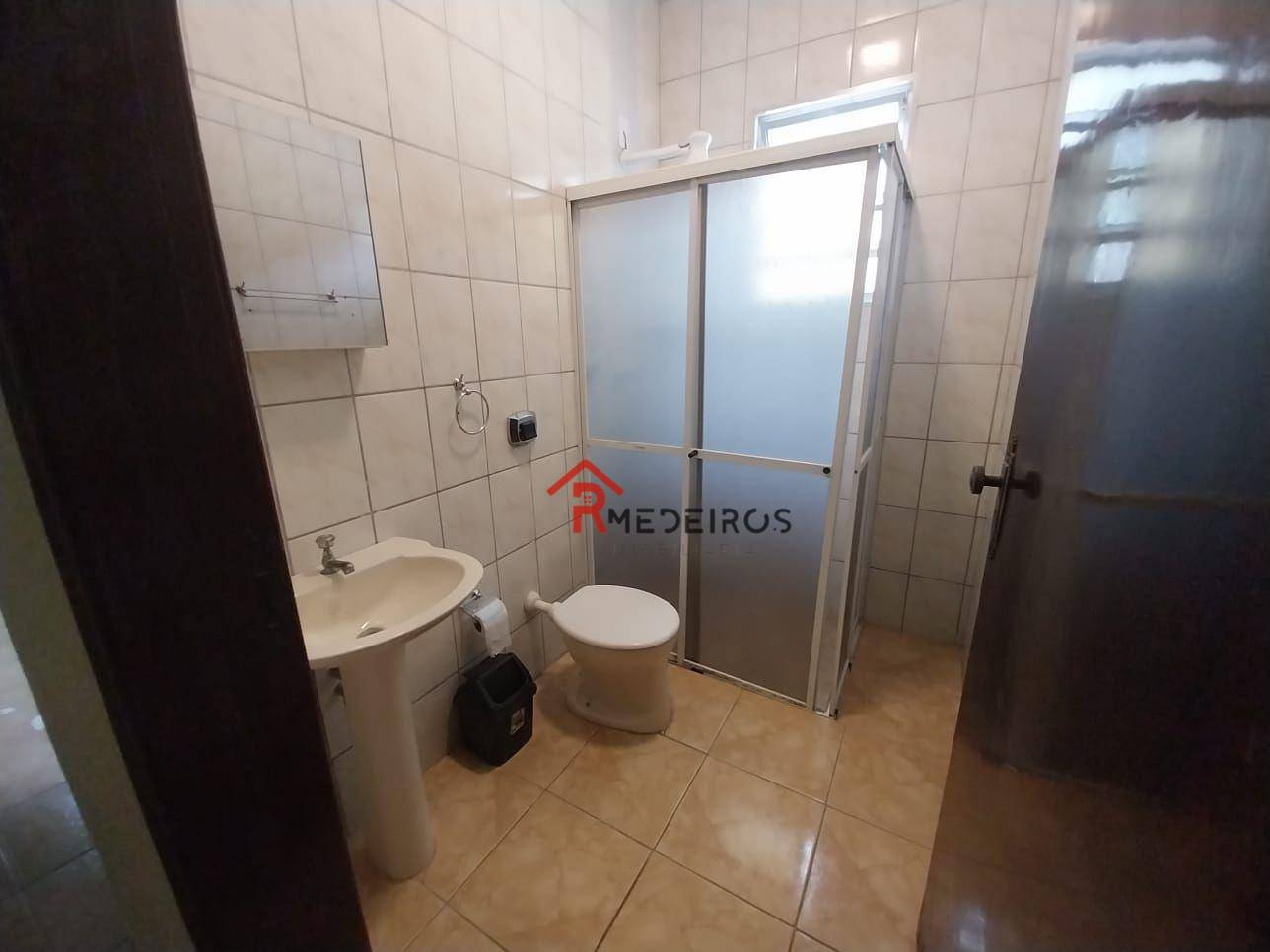 Casa à venda com 4 quartos, 120m² - Foto 15