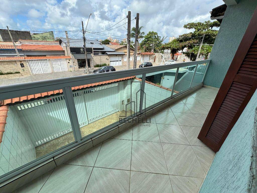 Casa para alugar com 3 quartos, 171m² - Foto 12