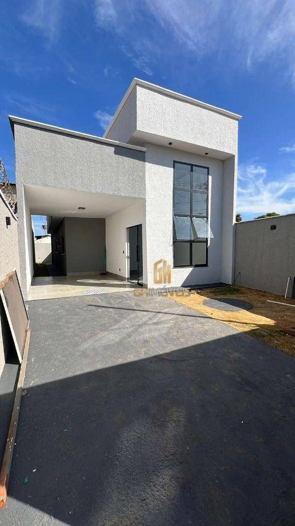 Casa à venda com 2 quartos, 100m² - Foto 2