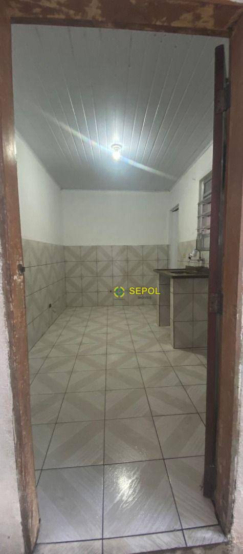 Casa para alugar com 1 quarto, 30m² - Foto 8