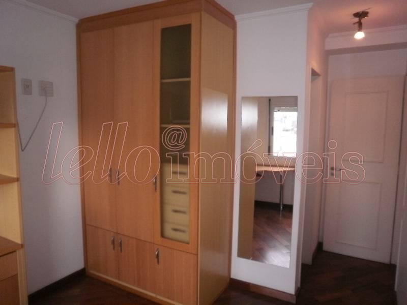 Apartamento para alugar com 3 quartos, 130m² - Foto 11