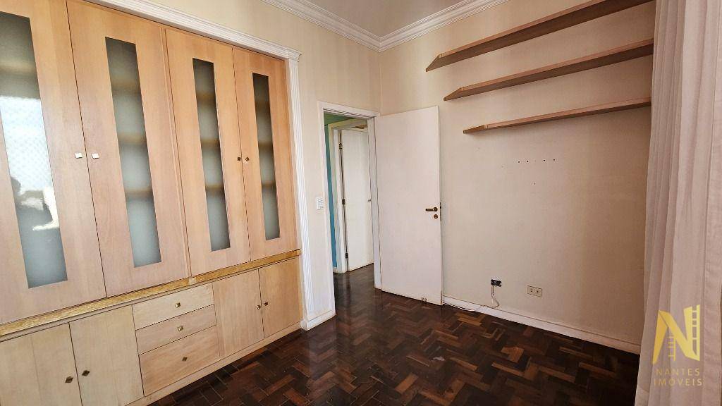 Apartamento à venda com 3 quartos, 118m² - Foto 23