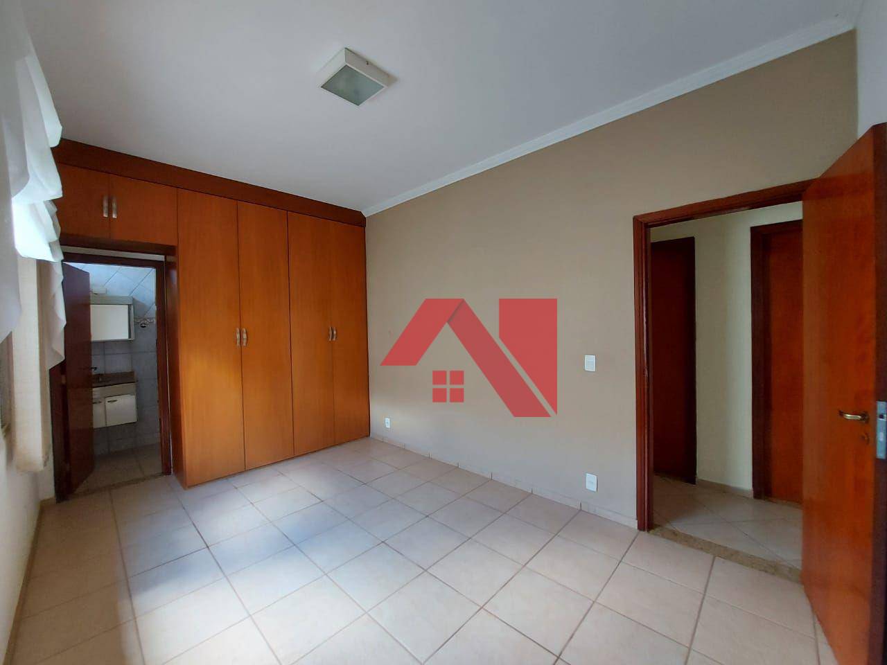 Casa à venda com 3 quartos, 140m² - Foto 10