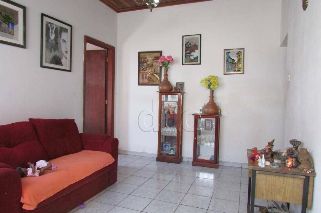 Casa à venda com 4 quartos, 130m² - Foto 2