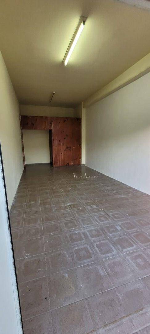 Casa à venda com 2 quartos, 190m² - Foto 2