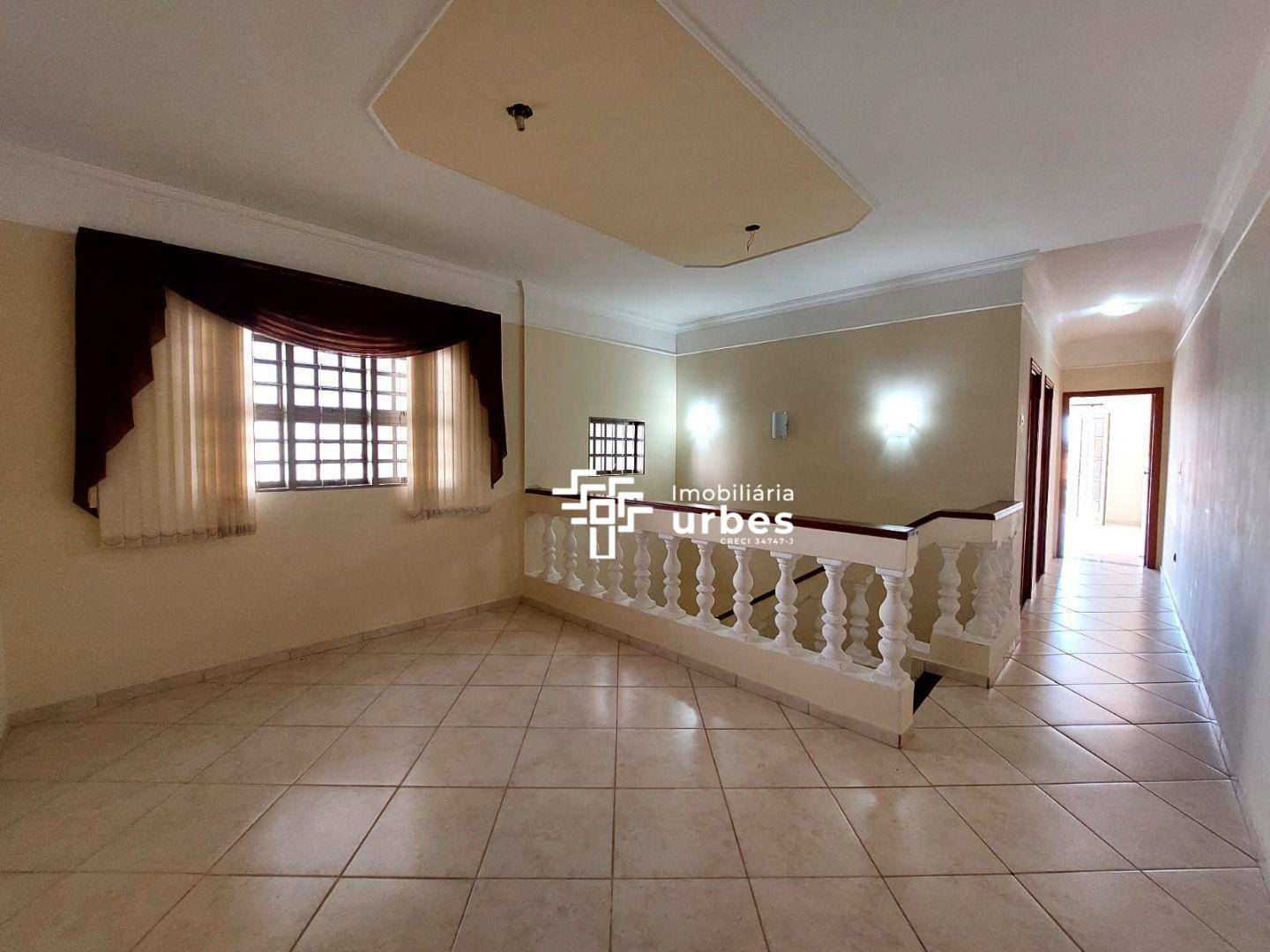 Casa para alugar com 3 quartos, 226m² - Foto 14