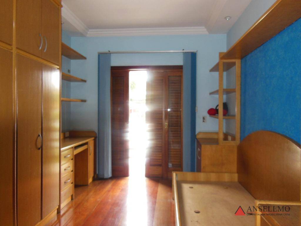 Sobrado à venda com 4 quartos, 420m² - Foto 23