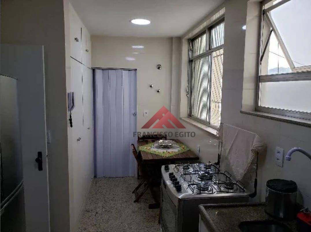 Apartamento à venda com 2 quartos, 75m² - Foto 5